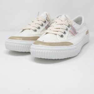 Blowfish Malibu Alex White Distressed Canvas Lace-Up Sneakers Size 9W